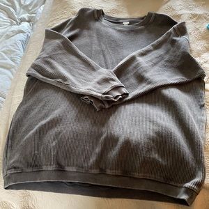 Sweatshirt